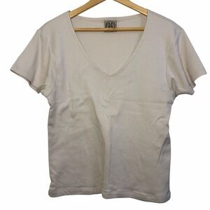 R&R V Neck T Shirt Cream Short Sleeve Cotton Size L